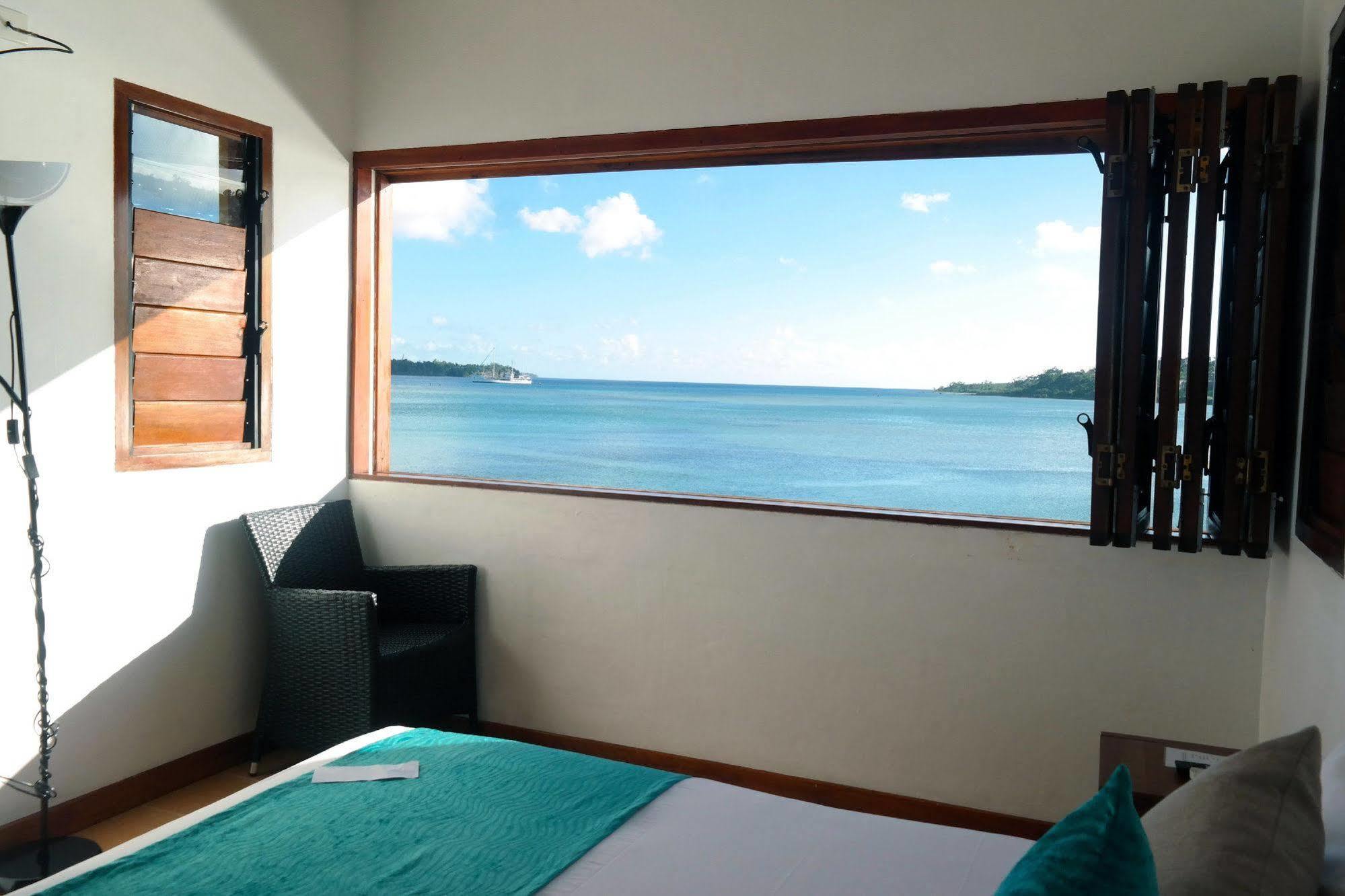 Moorings Hotel Port Vila Zewnętrze zdjęcie